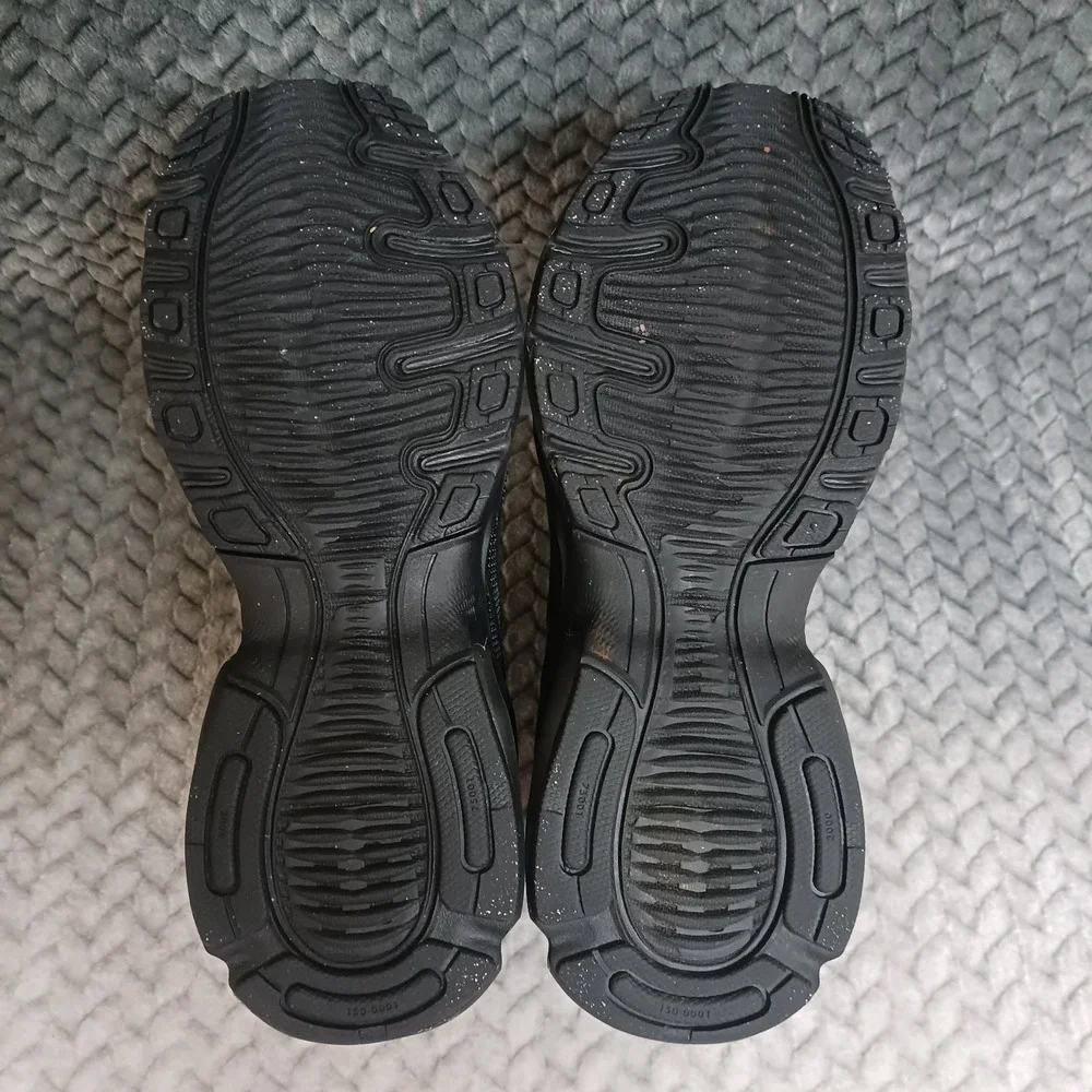 Nike Air Max Fire Black White GS Casual Sneakers Shoes Size 6Y Women's 7.5